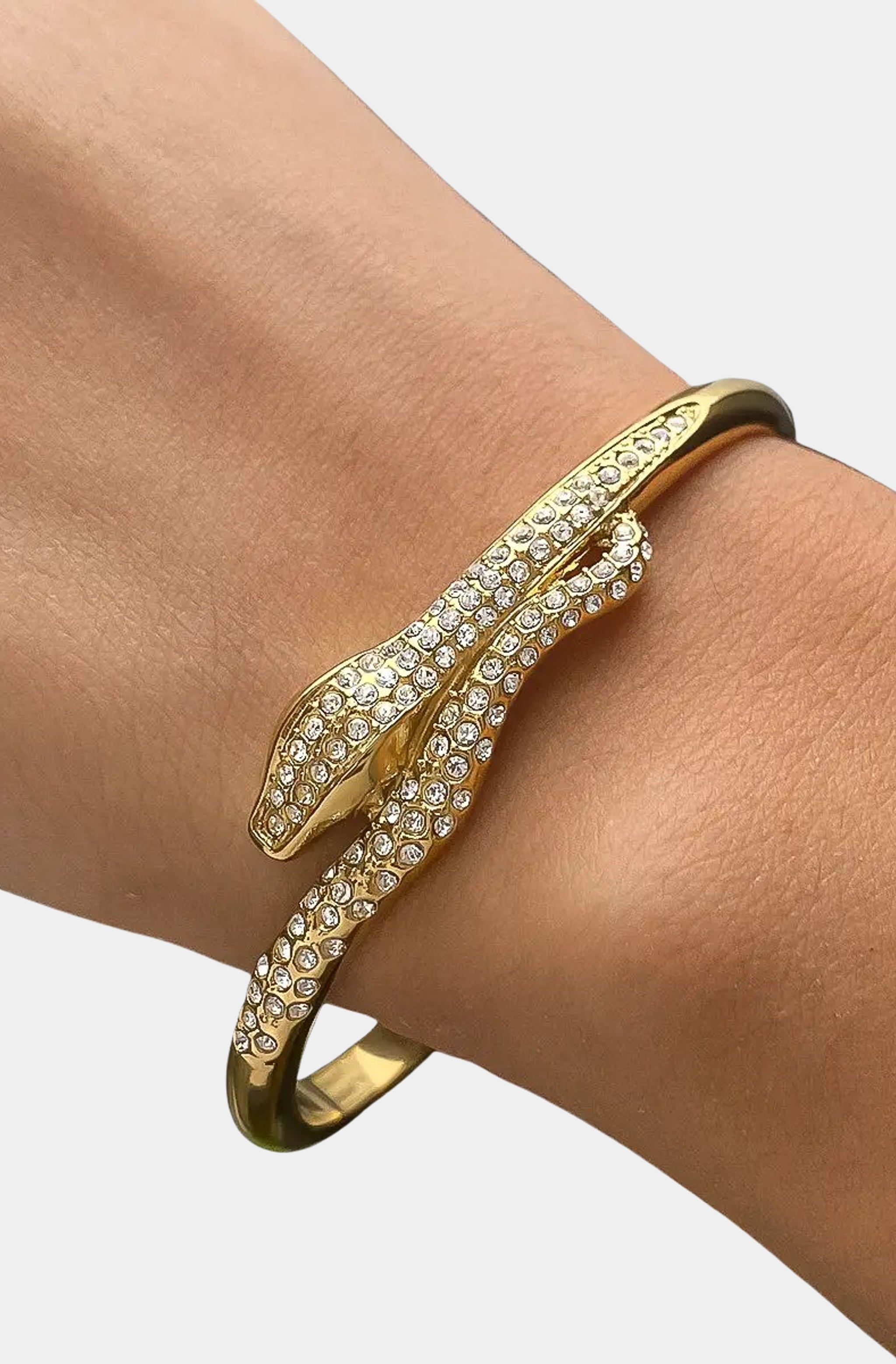 Estiva Glam Cz Serpent Bracelet