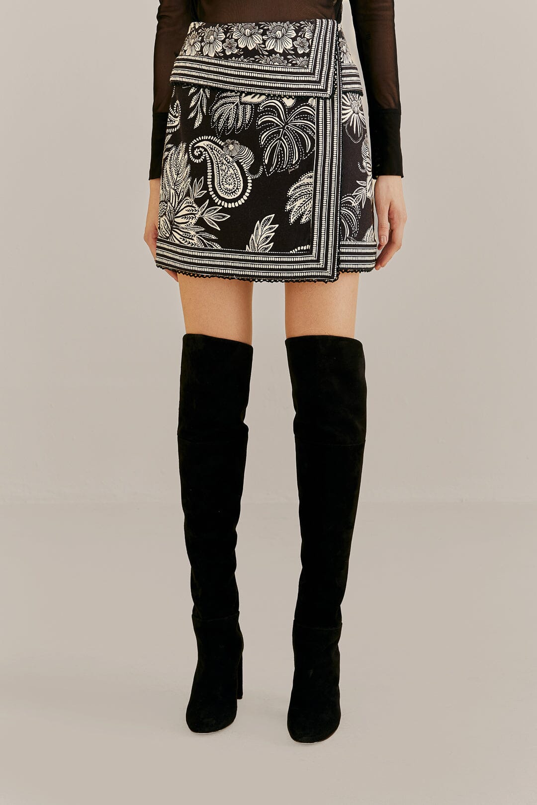 Pasley Bloom Black Skirt