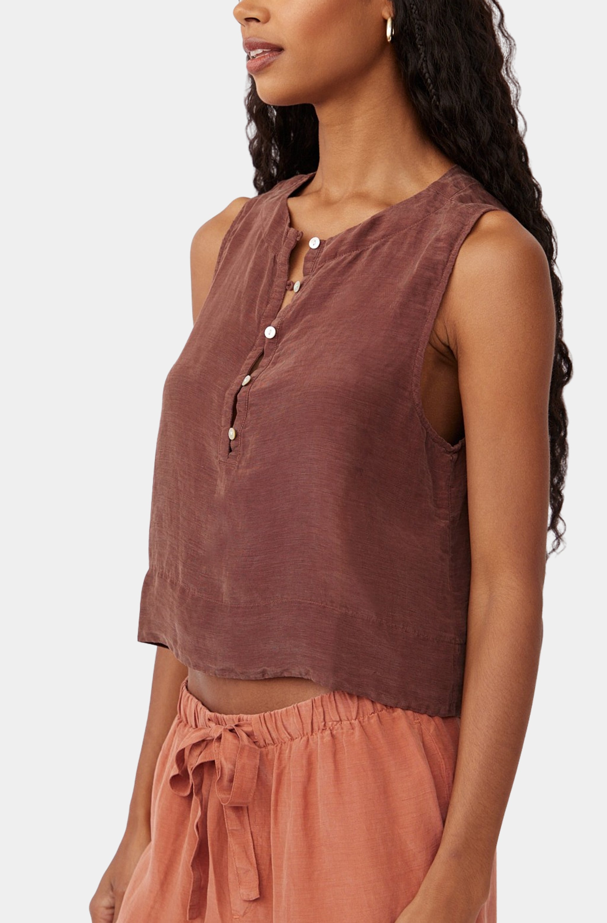Sleeveless Half Placket Top