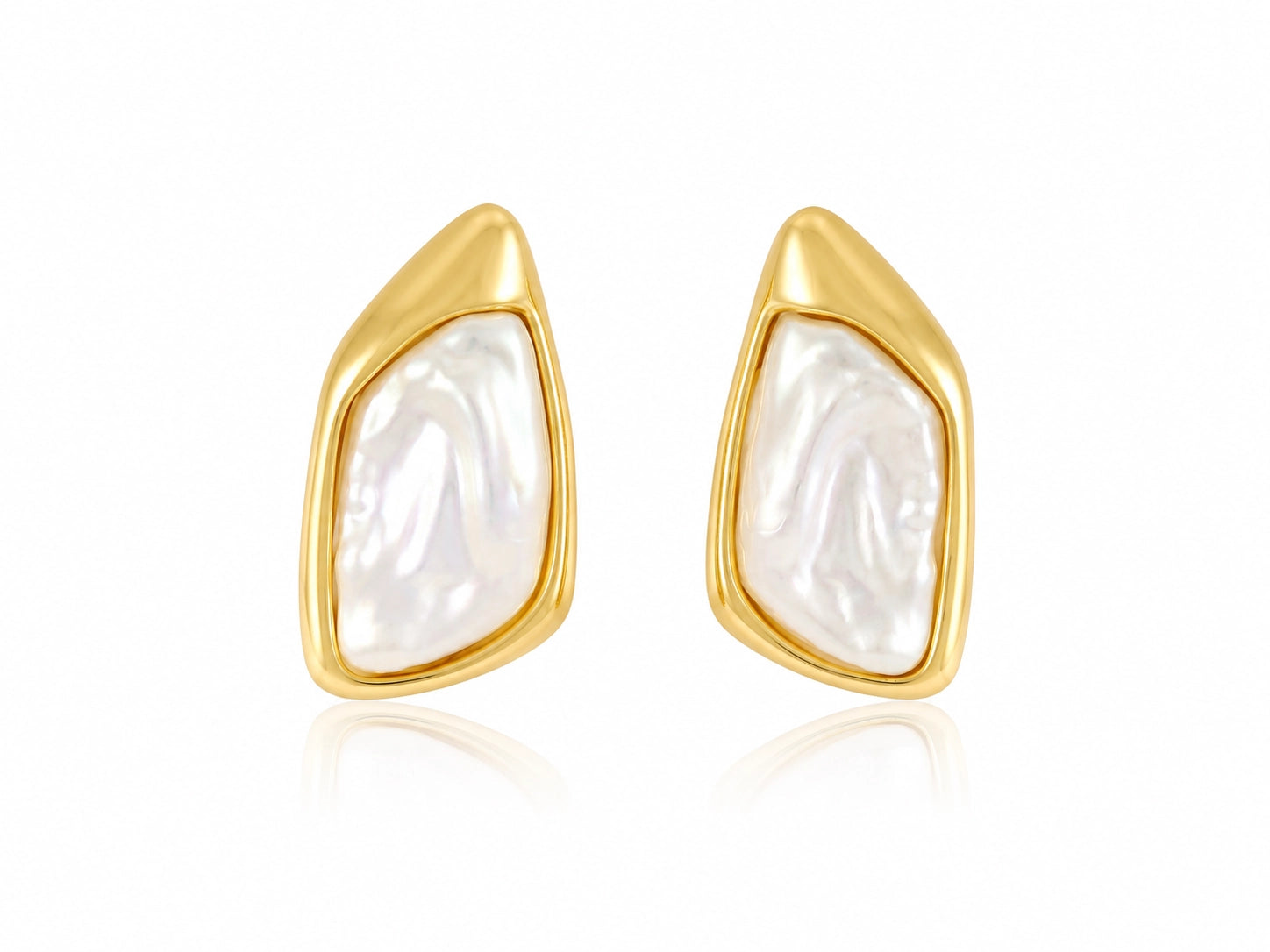 Elba Pearl Earrings