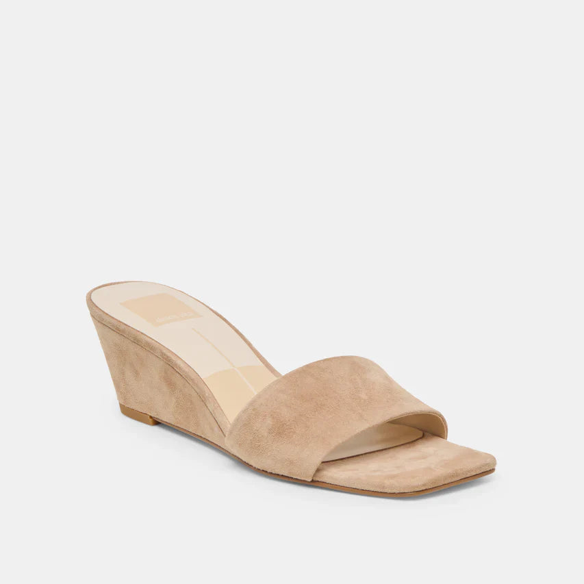Qaily Wedge