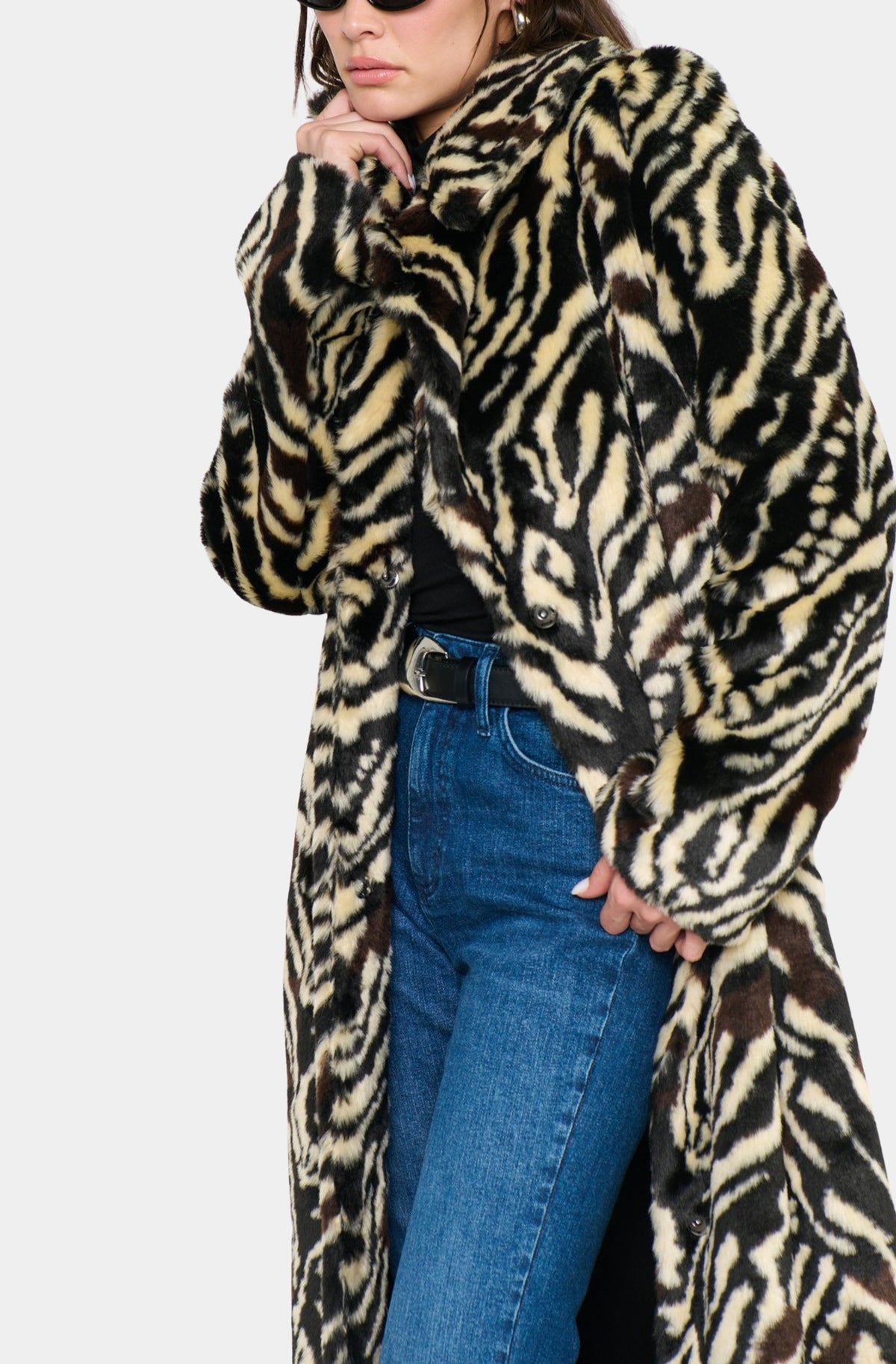 Miss Cindy Overcoat